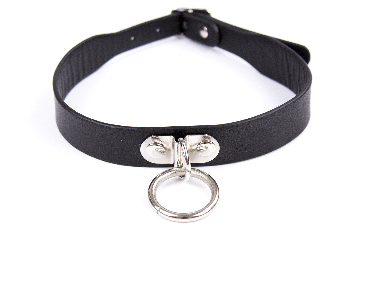 Bondage collar